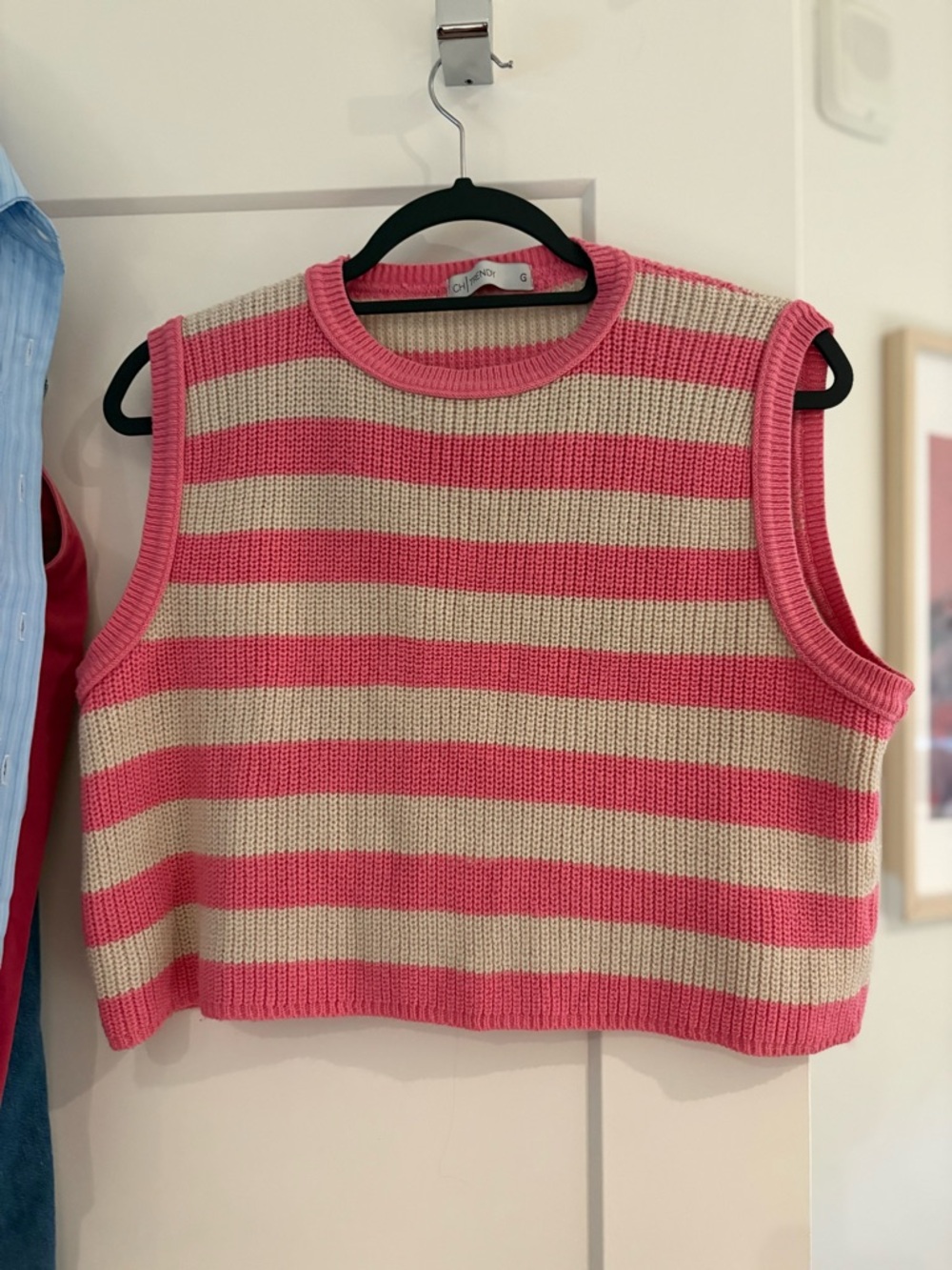 pink striped cropped knit vest size large